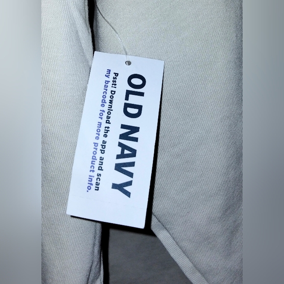 Old Navy Loose Vintage Long Sleeve Graphic T Shirt size XL Beige New w/ Tags - Picture 11 of 14